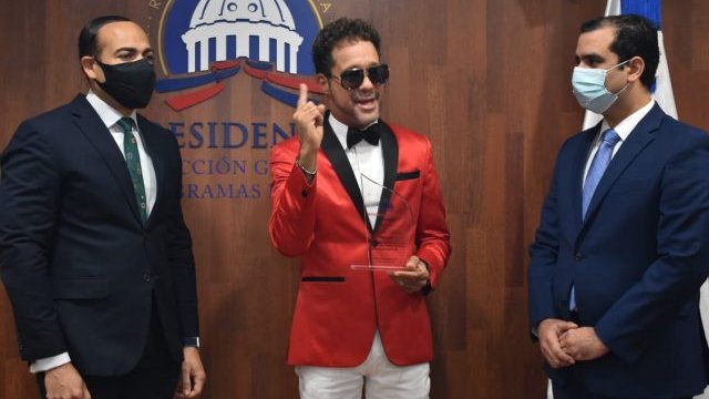 Quien persevera, triunfa: Gobierno reconoce hazaña de Carlos Silver