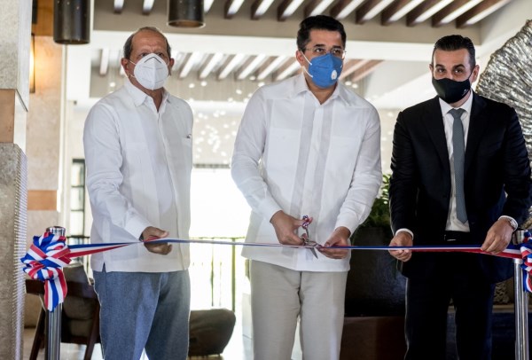 Reaperturas de hoteles contribuyen a recuperación económica de RD en medio de la crisis sanitaria