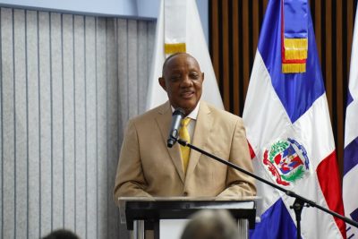Mateo Morrison, Premio Nacional de Literatura 2010