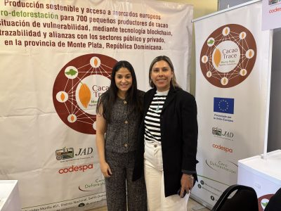 Laura Peralta y Rosmery Ureña