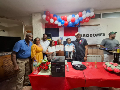 Madrid: "Bajo el lema: Dios y la sociedad esperan por nosotras ", celebran día de las Madres Dominicanas 