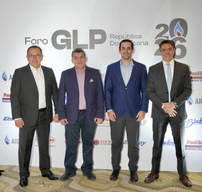Vladimir Garcia, gerente regional de México y el Caribe Black; Cesar Villalobos, gerente general EGSA Colombia; Carlos J. Marti R. vicepresidente ejecutivo de Tropigas y Frabricio Duarte, director de AIGLP. 