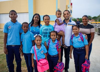 Abinader inicia año escolar 2026-2027 con más de dos millones de estudiantes convocados