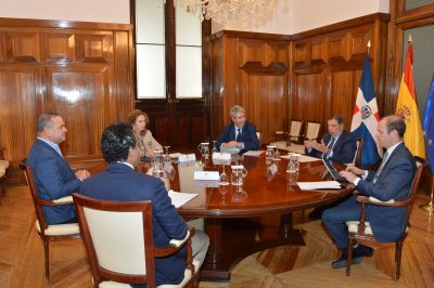 RD mira a España para tecnificar su campo con mecanización y agricultura de precisión