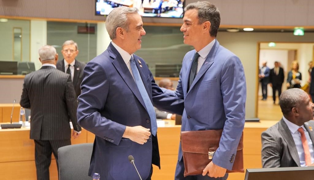 BRUSELAS: Abinader se reúne con líderes europeos y del Caribe BRUSELAS: Abinader se reúne con líderes europeos y del Caribe