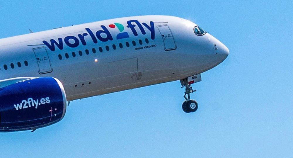 Madrid: Decenas de dominicanos varados tras cancelación de vuelo por fallas técnicas