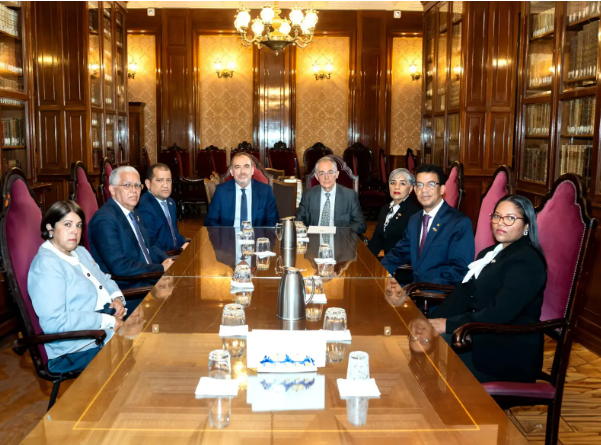 Jueces de RD y España intercambian experiencia sobre recurso de casación Jueces de RD y España intercambian experiencia sobre recurso de casación