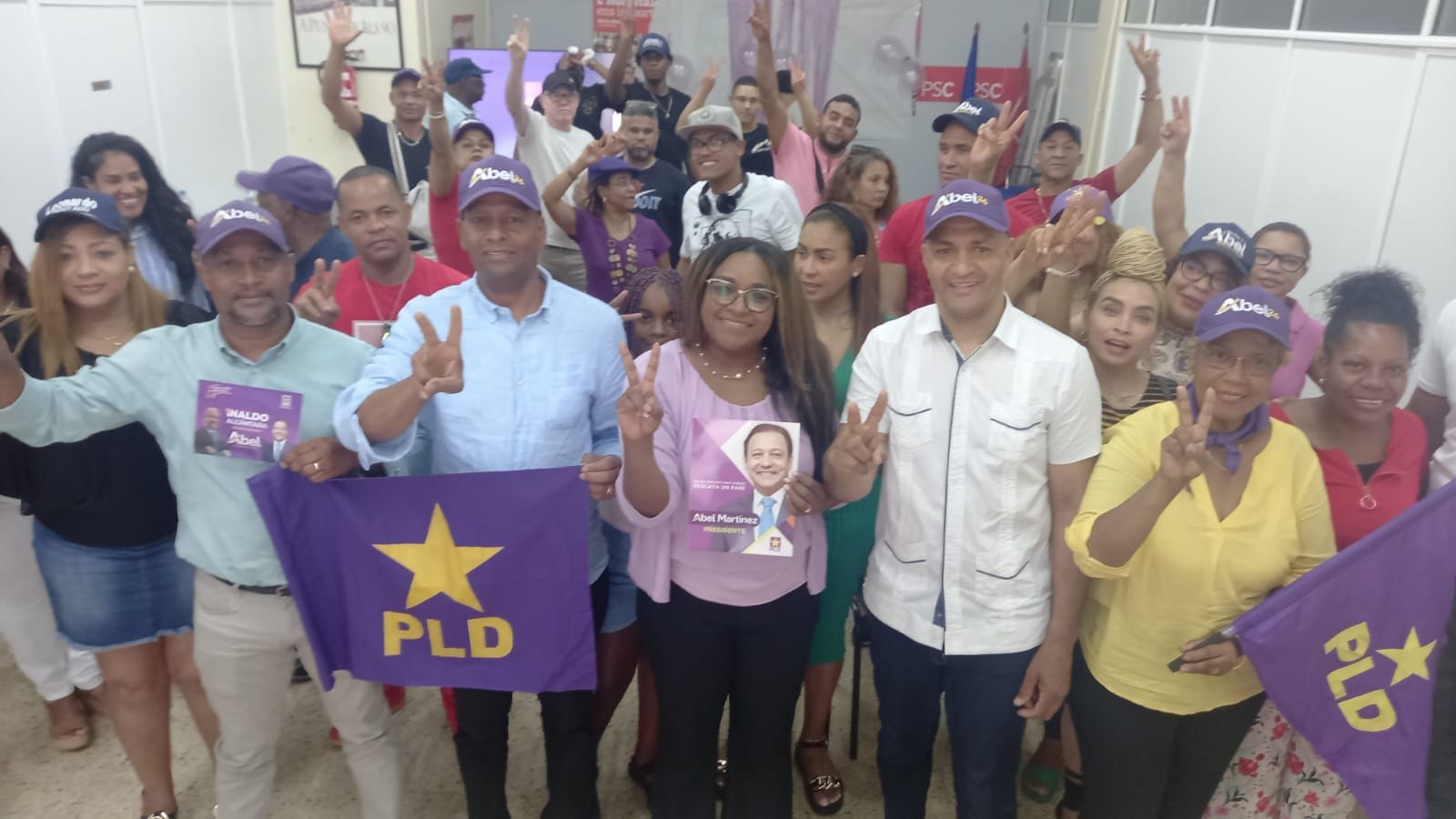 Precandidata a diputada por Europa, Ana Vidal, realiza acto político con dirigentes peledeístas en Barcelona y Zaragoza