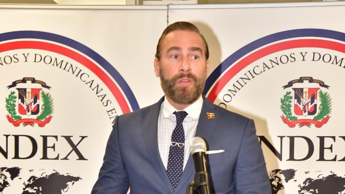 Carlos de la Mota: Un vistazo completo a su declaración jurada de bienes Carlos de la Mota: Un vistazo completo a su declaración jurada de bienes