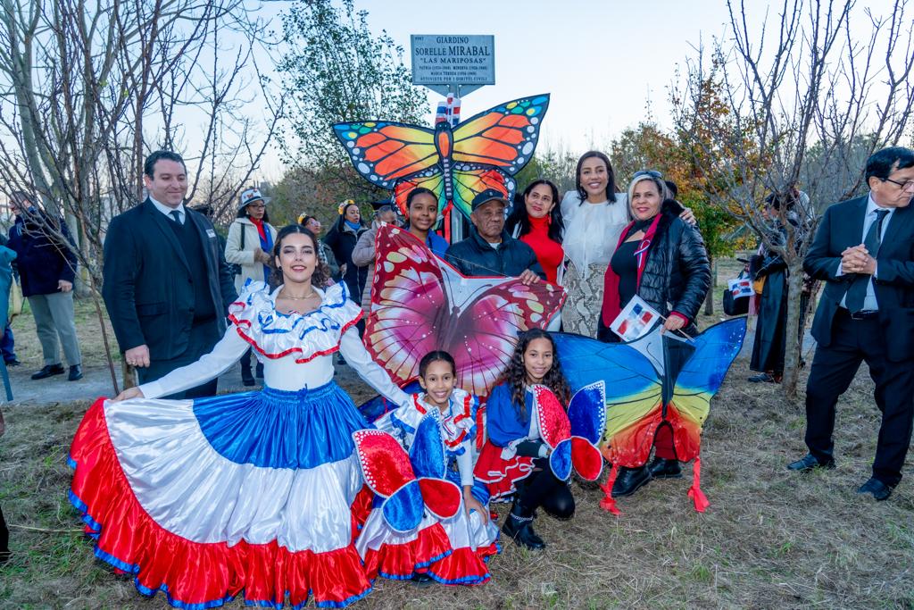 Italia: Inauguran parque en honor a hermanas Mirabal