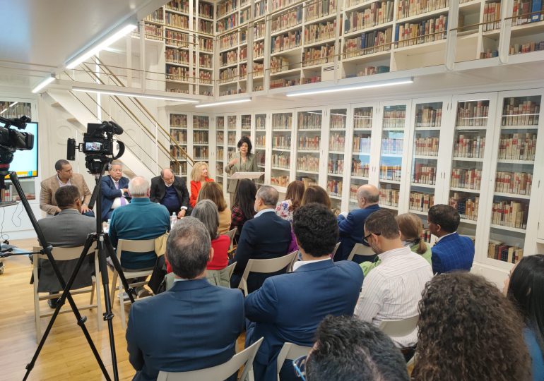 España: Población dominicana aumenta a 240 mil personas ; casi el 30% está desempleada