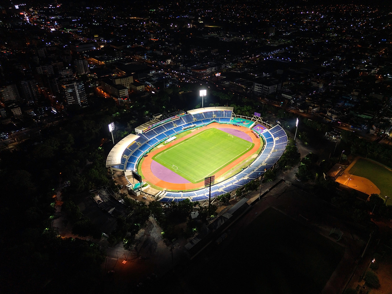 Remodelado Estadio Olímpico Félix Sánchez acogerá Mundial Fútbol Femenino Sub-17
