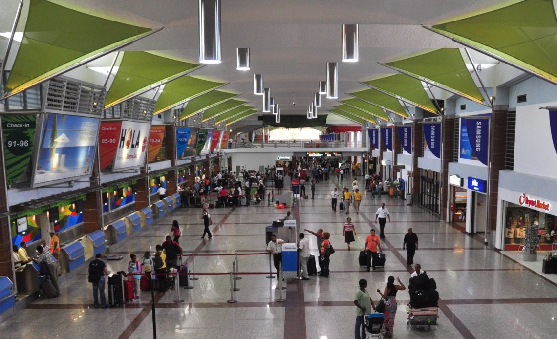 Gracia navideña para dominicanos en el exterior fue incrementada 5,000 dólares, informa Aduanas Gracia navideña para dominicanos en el exterior fue incrementada 5,000 dólares, informa Aduanas