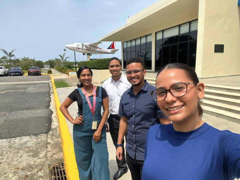 Madrid: Jóvenes dominicanos obtienen primer lugar en competencia internacional de navegación aérea Madrid: Jóvenes dominicanos obtienen primer lugar en competencia internacional de navegación aérea