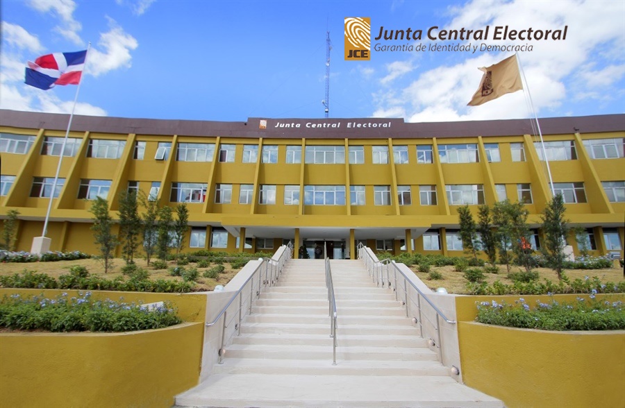 Entran en vigor nuevas tarifas de la JCE para servicios en el exterior