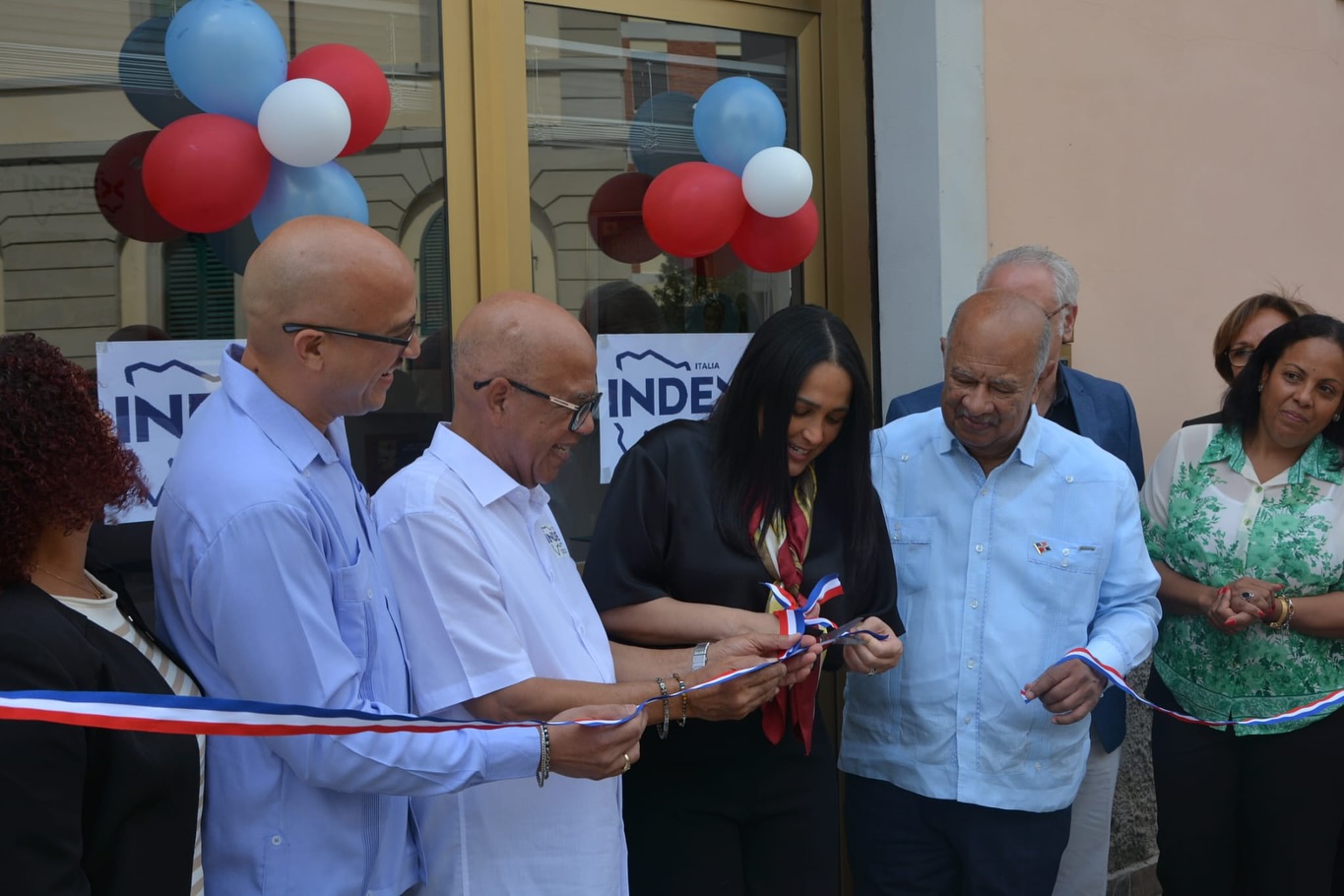 INDEX inaugura oficina en Arezzo y fortalece vínculos con la diáspora en Italia