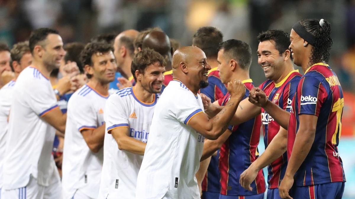 Leyendas del Barcelona y el Real Madrid se enfrentarán en RD