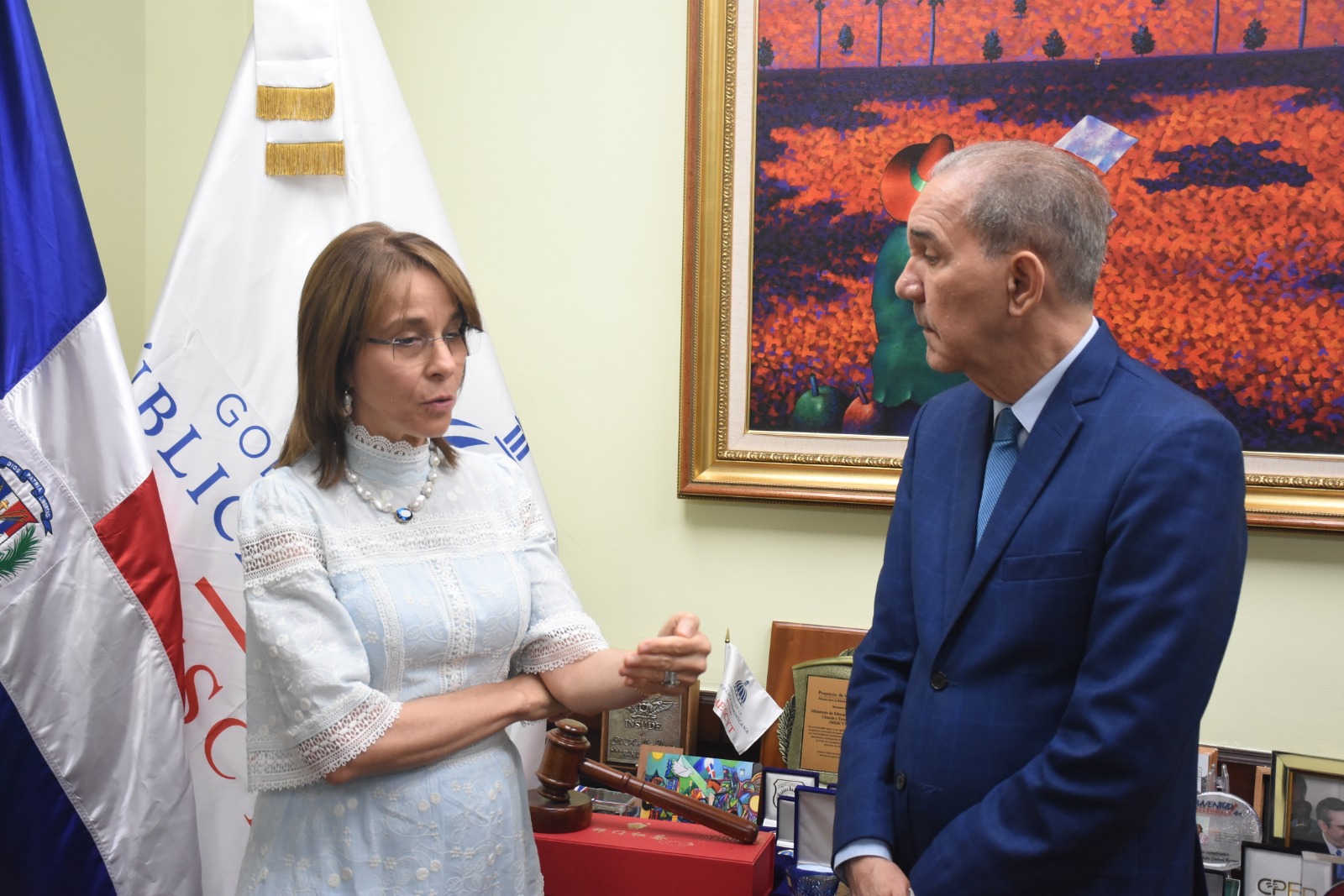 MESCyT y Embajada en Portugal fortalecen lazos educativos con nuevas becas e intercambios académicos