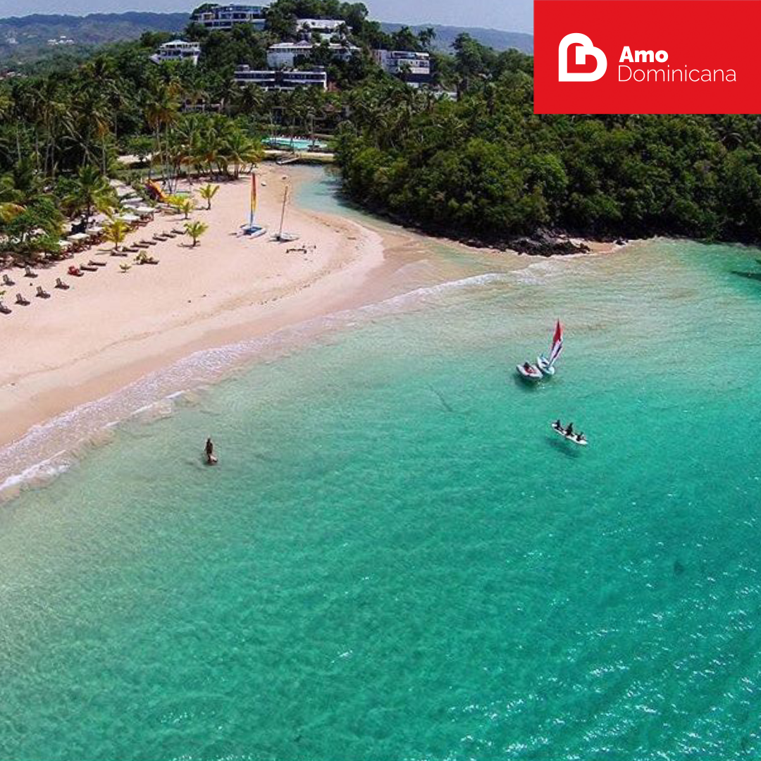 Playa Las Ballenas: Un refugio de tranquilidad en Samaná
