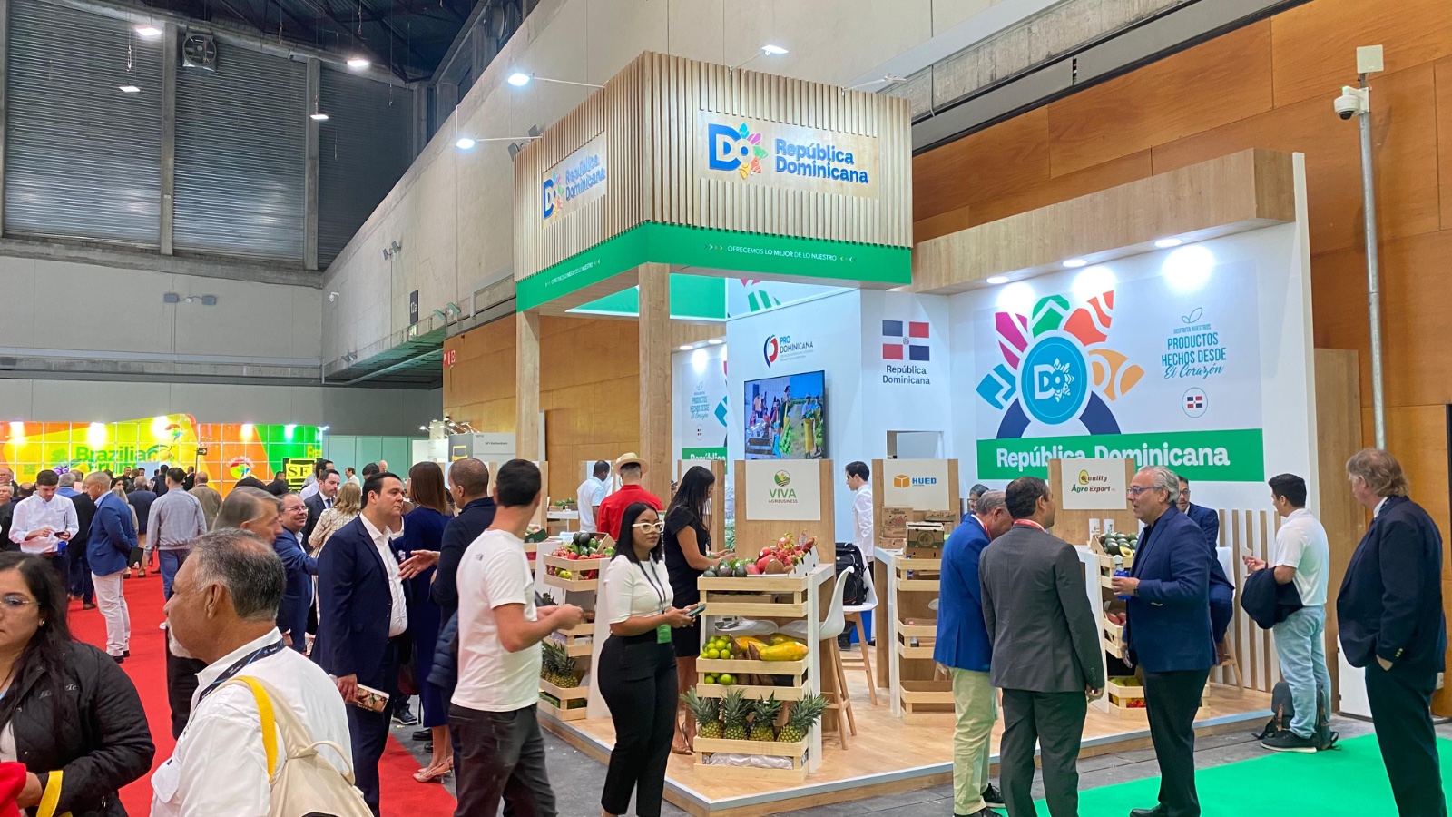 República Dominicana exhibe su oferta exportable en la feria Fruit Attraction 2025 en Madrid