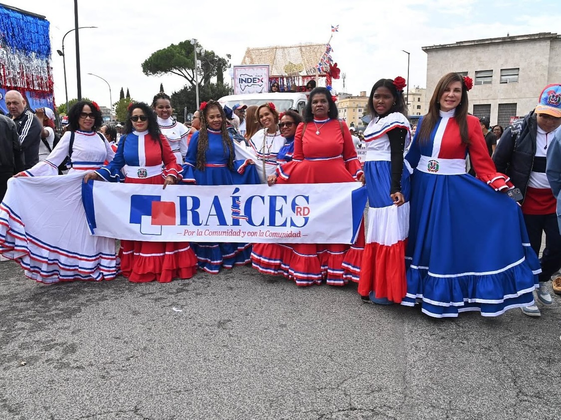 Italia vibró con la cuarta edición de la Parada Dominicana en Roma Italia vibró con la cuarta edición de la Parada Dominicana en Roma