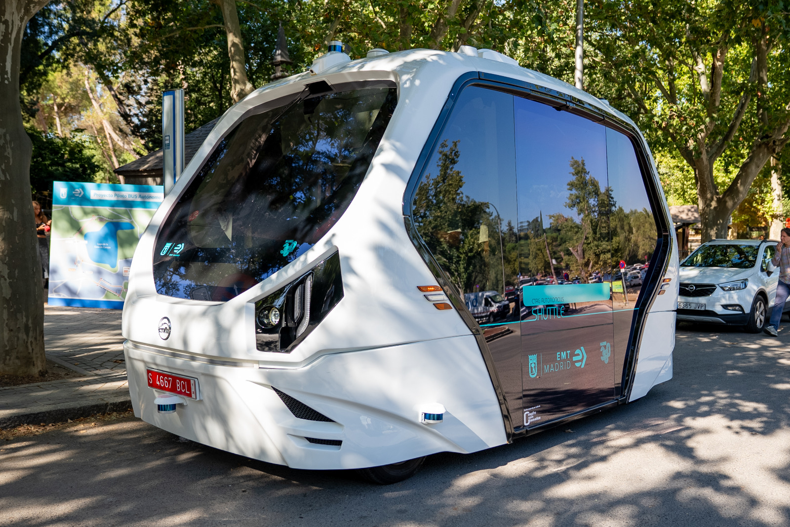 Madrid pone en marcha el primer autobús autónomo de fabricación española