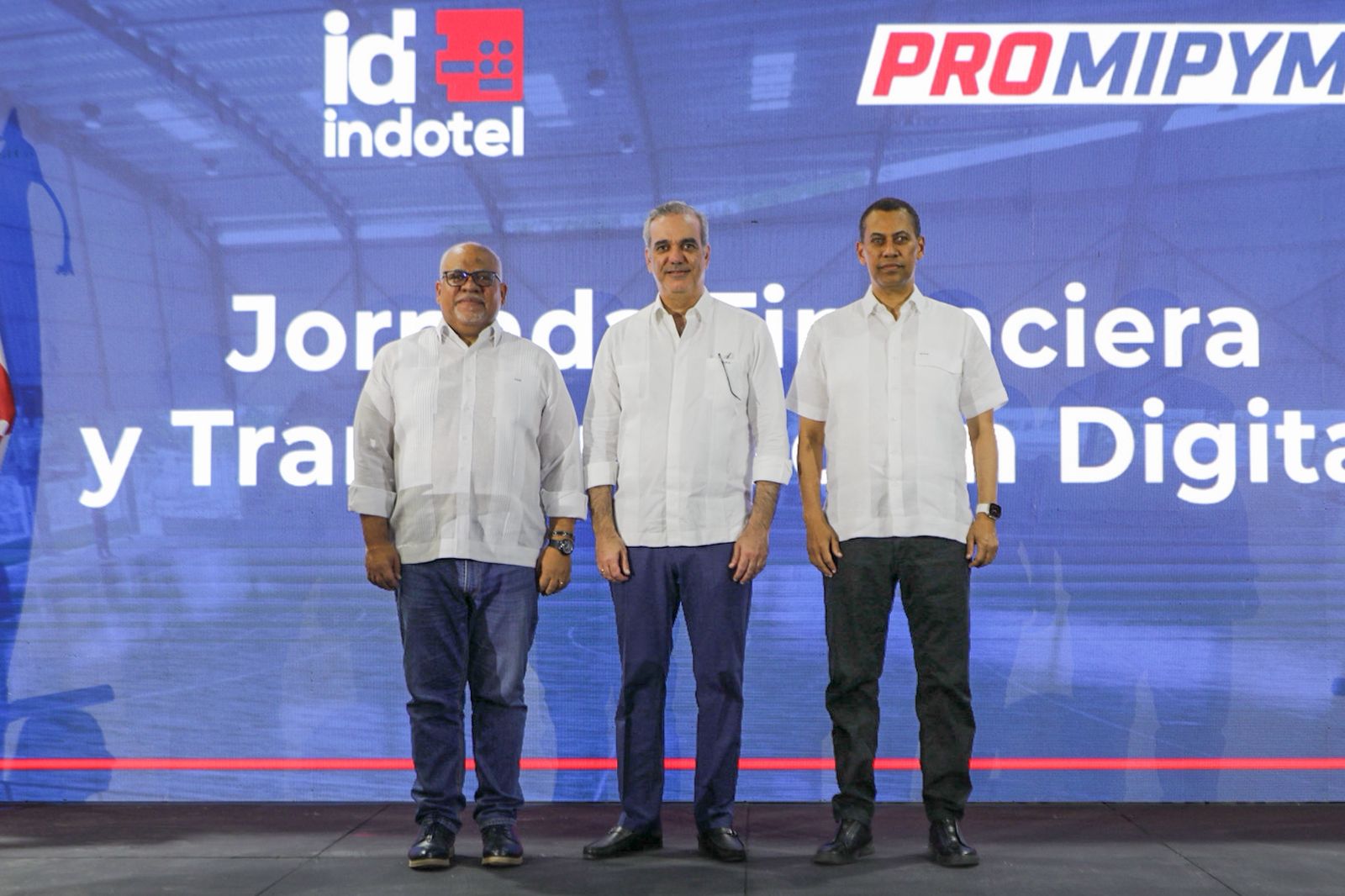 Abinader encabeza entrega de RD$150 millones en créditos para 630 mipymes en DN; Indotel impulsa programa de alfabetización digital Abinader encabeza entrega de RD$150 millones en créditos para 630 mipymes en DN; Indotel impulsa programa de alfabetización digital