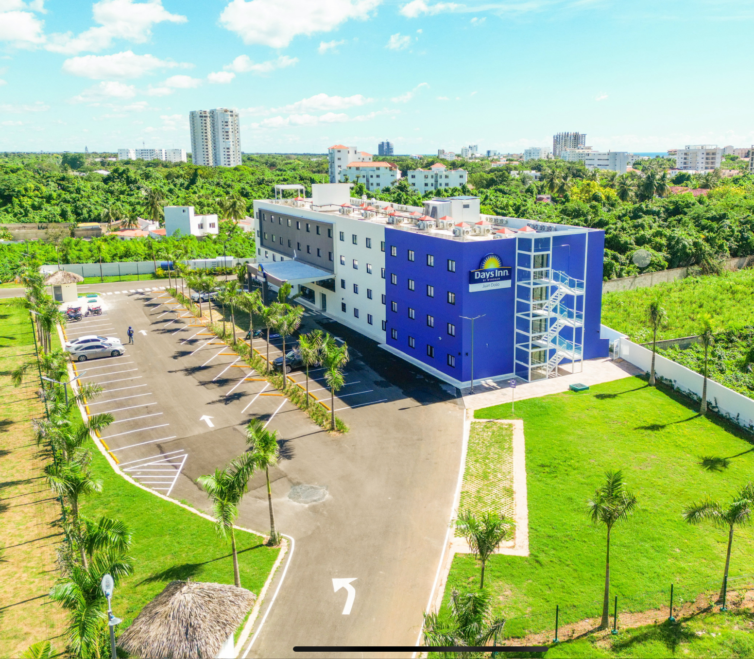 El grupo De Valle anuncia el inicio de operaciones del hotel Days Inn by Wyndham Juan Dolio este lunes. El grupo De Valle anuncia el inicio de operaciones del hotel Days Inn by Wyndham Juan Dolio este lunes.