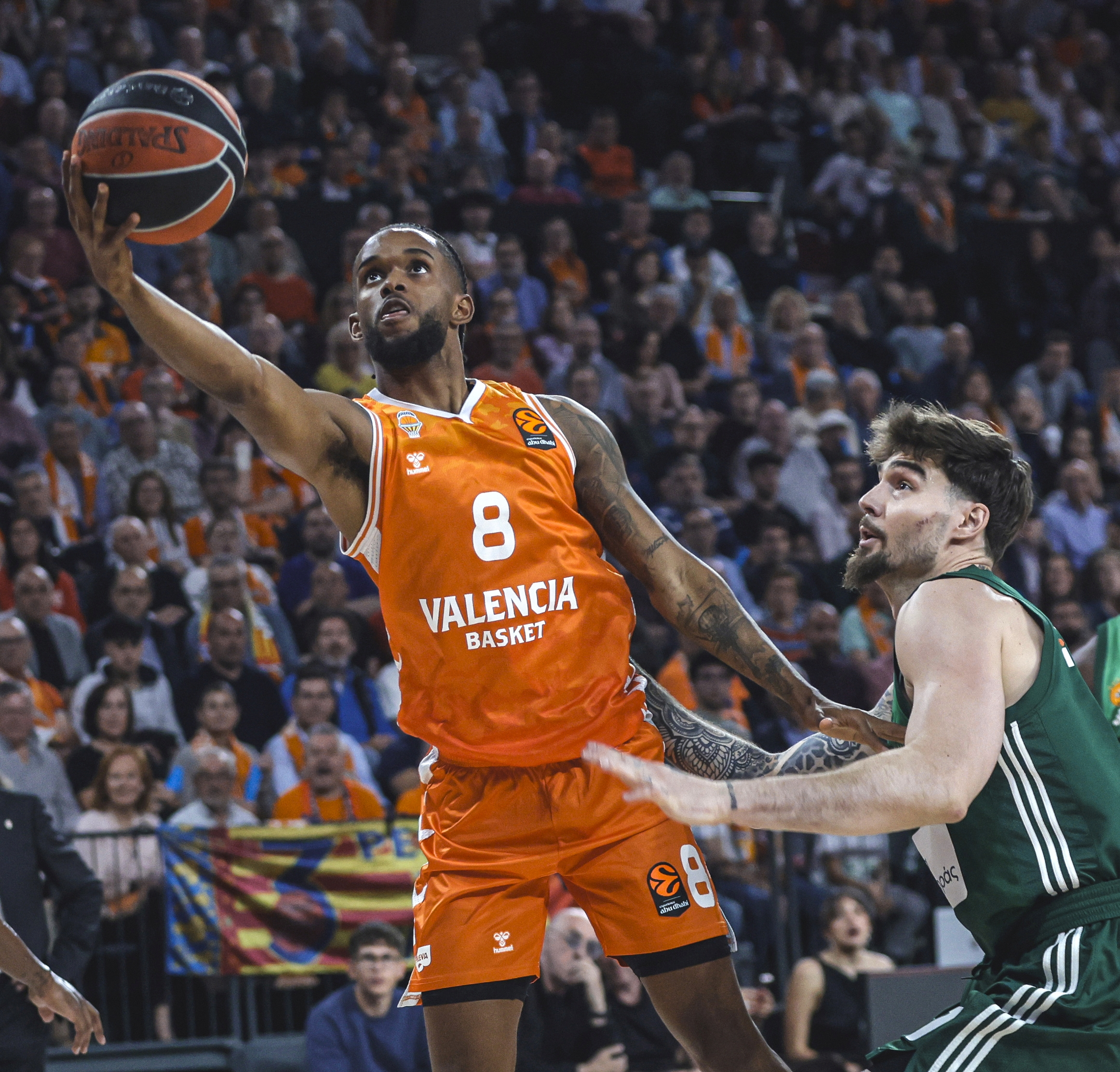 Jean Montero entra en la historia del Valencia Basket al integrar el mejor quinteto de la Euroliga