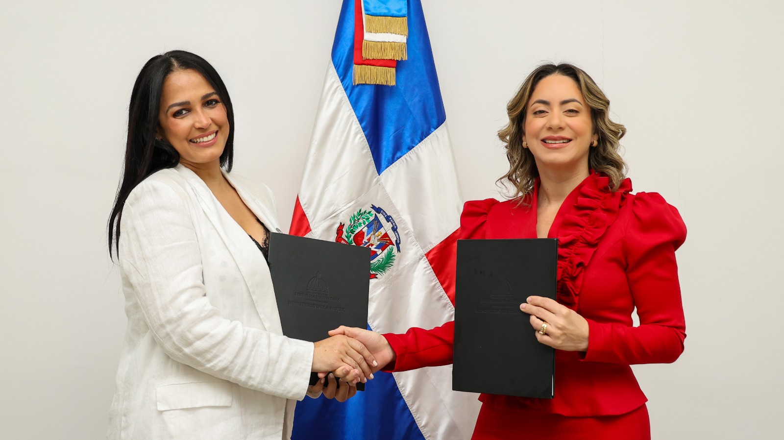 INDEX, Ministerio de la Mujer y Cámara de Comercio de Madrid impulsan programa de formación para mujeres dominicanas en España