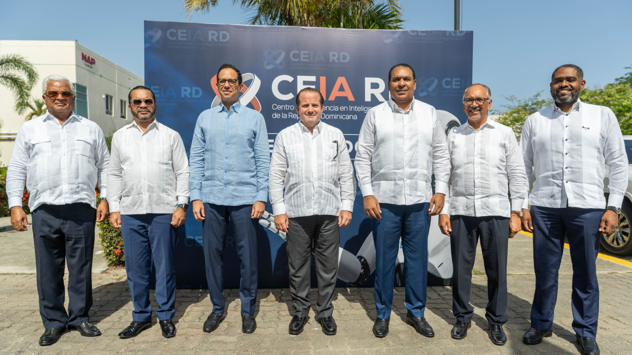 ITLA asume liderazgo académico del primer Centro de Excelencia en Inteligencia Artificial de la República Dominicana ITLA asume liderazgo académico del primer Centro de Excelencia en Inteligencia Artificial de la República Dominicana