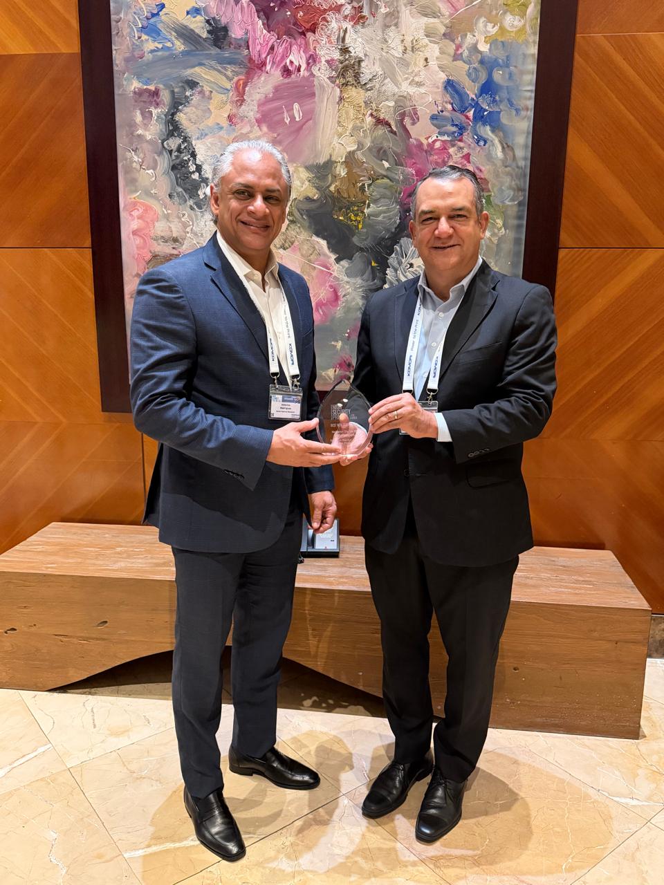 La JCE recibe premio internacional al mejor documento de identidad de Latinoamérica por la nueva cédula La JCE recibe premio internacional al mejor documento de identidad de Latinoamérica por la nueva cédula