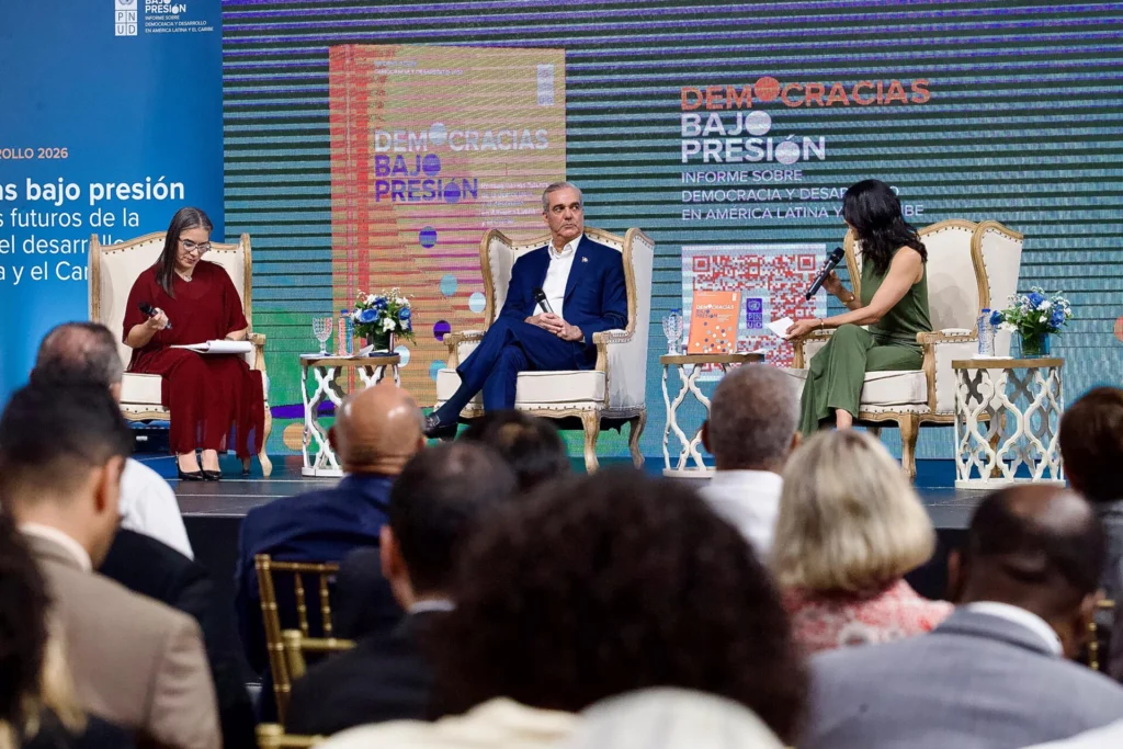 PNUD destaca a República Dominicana como referente de fortalecimiento democrático y reducción de la pobreza en la región PNUD destaca a República Dominicana como referente de fortalecimiento democrático y reducción de la pobreza en la región