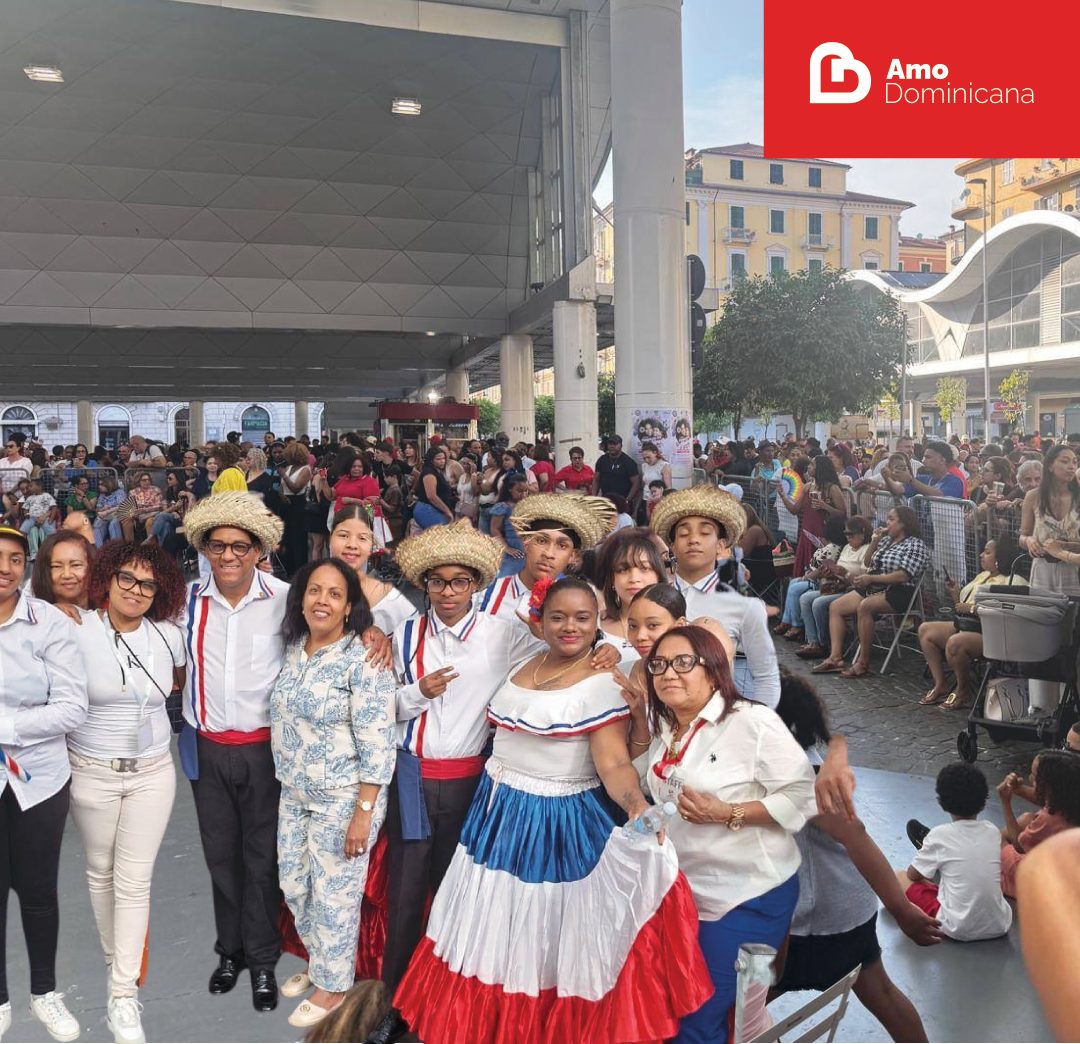 Italia: Más de mil personas celebran Día de Madres Dominicanas en La Spezia Italia: Más de mil personas celebran Día de Madres Dominicanas en La Spezia