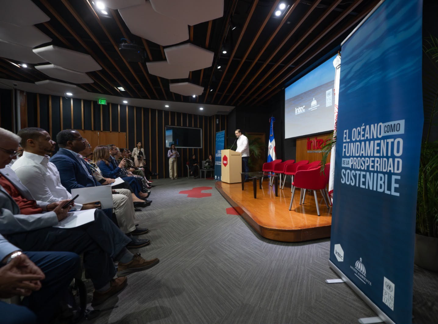 Celebran Primer Foro Nacional de los Océanos para fortalecer la gobernanza oceánica del país Celebran Primer Foro Nacional de los Océanos para fortalecer la gobernanza oceánica del país