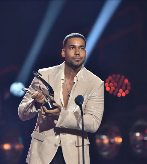 Romeo Santos crea Fundación Los Santos para apoyar a niños con autismo