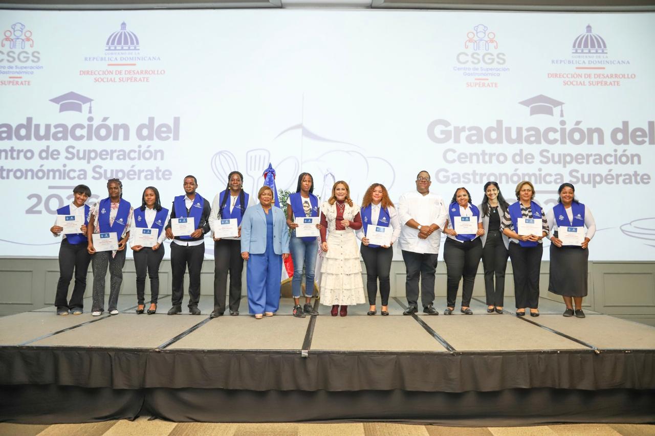 Supérate aporta al sector turístico y de servicios más de 300 personas formadas en gastronomía Supérate aporta al sector turístico y de servicios más de 300 personas formadas en gastronomía