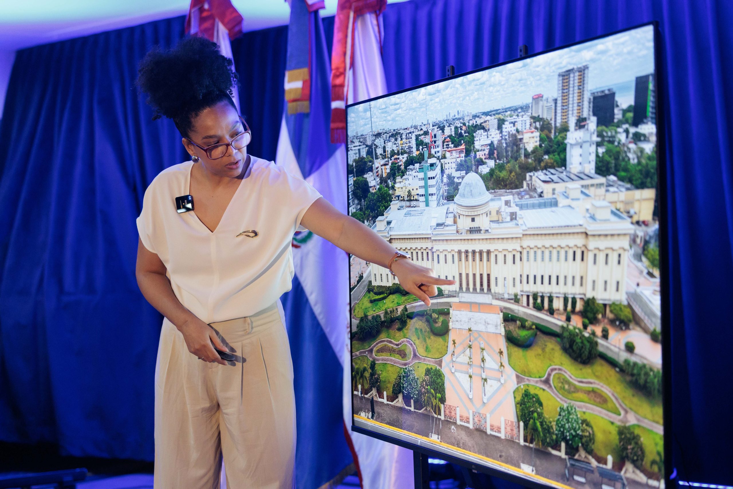 La Semana de Bellas Artes 2026 cierra cinco días de capacitación y cultura honrando a Natacha Sánchez La Semana de Bellas Artes 2026 cierra cinco días de capacitación y cultura honrando a Natacha Sánchez