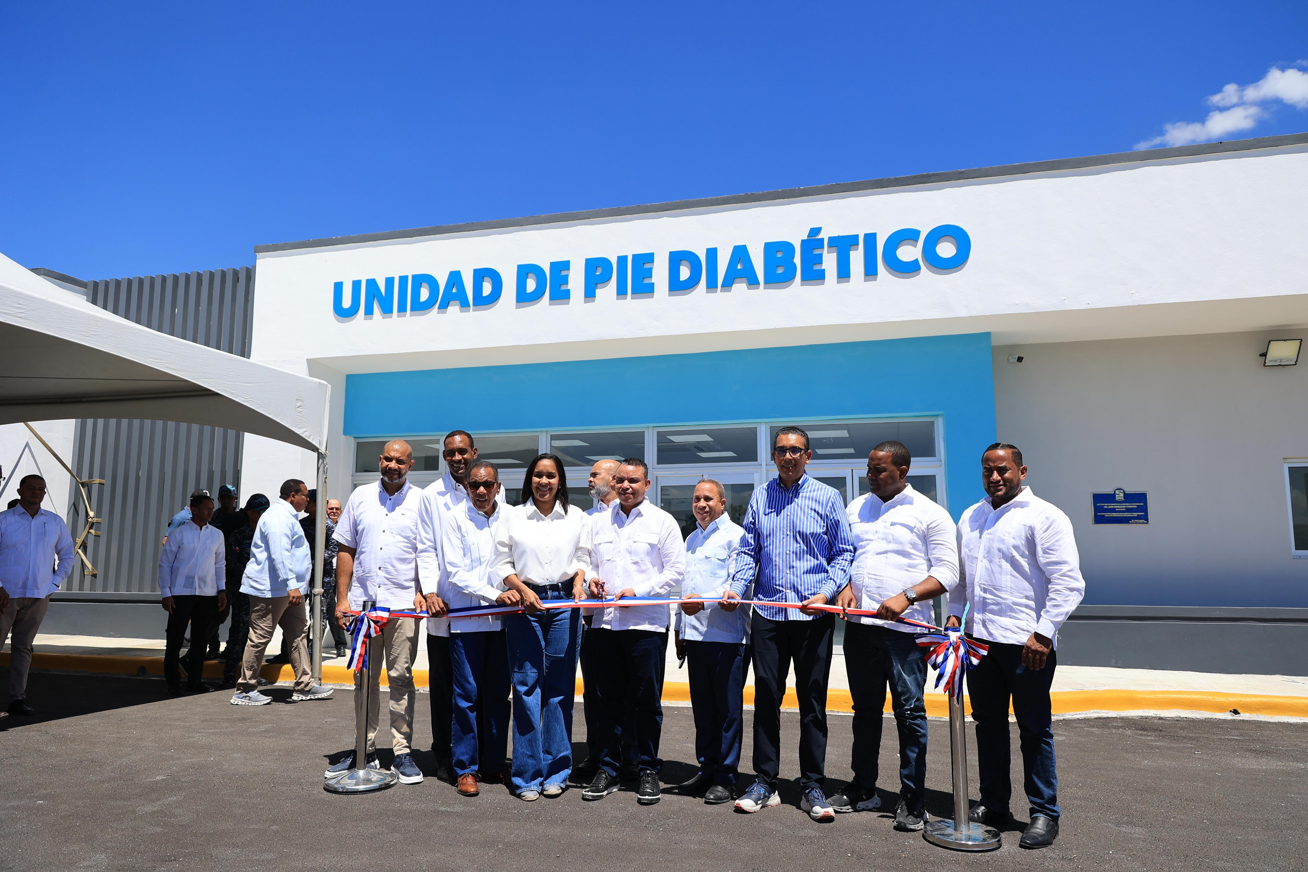 SNS fortalece servicios de salud en Bahoruco con inversión en obras de más de RD$120 millones SNS fortalece servicios de salud en Bahoruco con inversión en obras de más de RD$120 millones