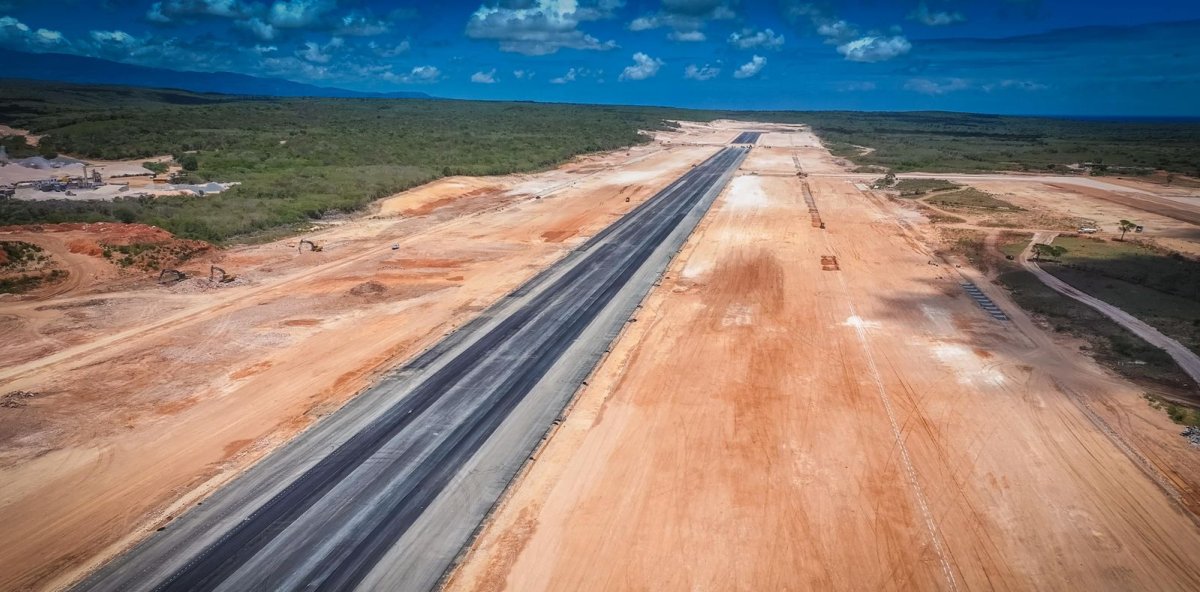 Aeropuerto Internacional Cabo Rojo será clave para el desarrollo de la región Sur