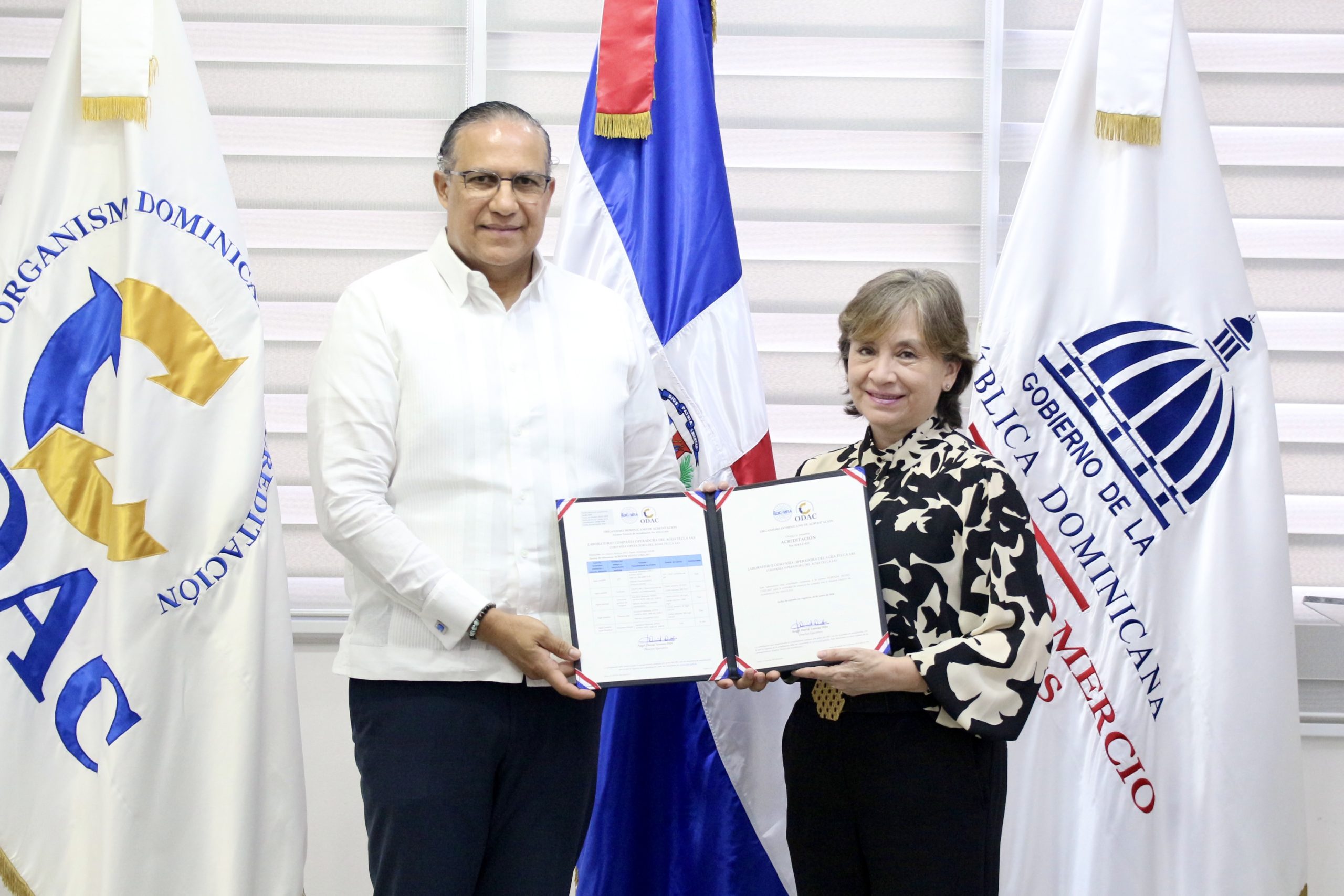 ODAC acredita laboratorio especializado en análisis de calidad del agua y fortalece capacidades técnicas del país ODAC acredita laboratorio especializado en análisis de calidad del agua y fortalece capacidades técnicas del país