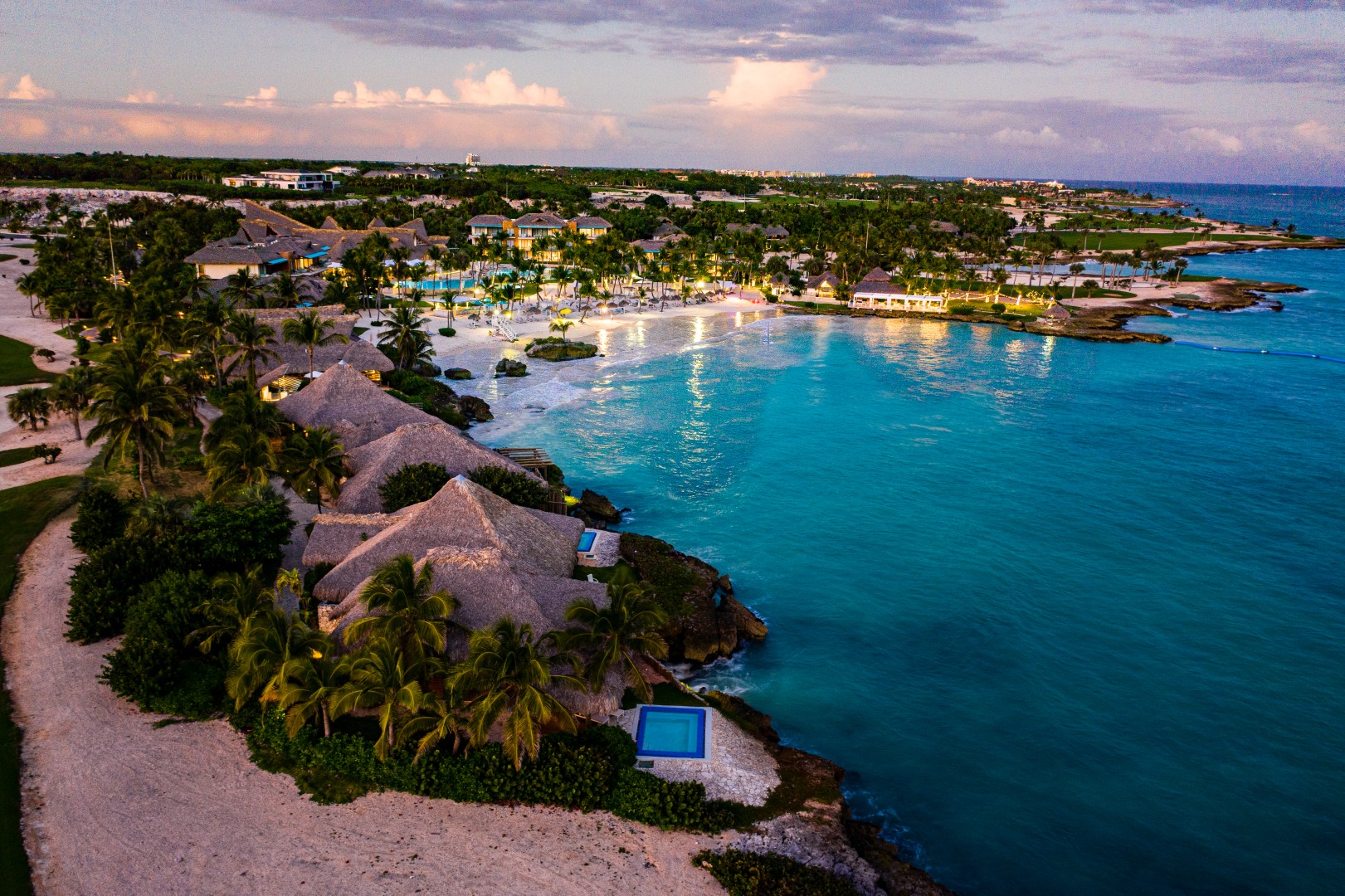 Dos hoteles dominicanos entre los mejores del Caribe en Readers Choice Awards 2026 Dos hoteles dominicanos entre los mejores del Caribe en Readers Choice Awards 2026