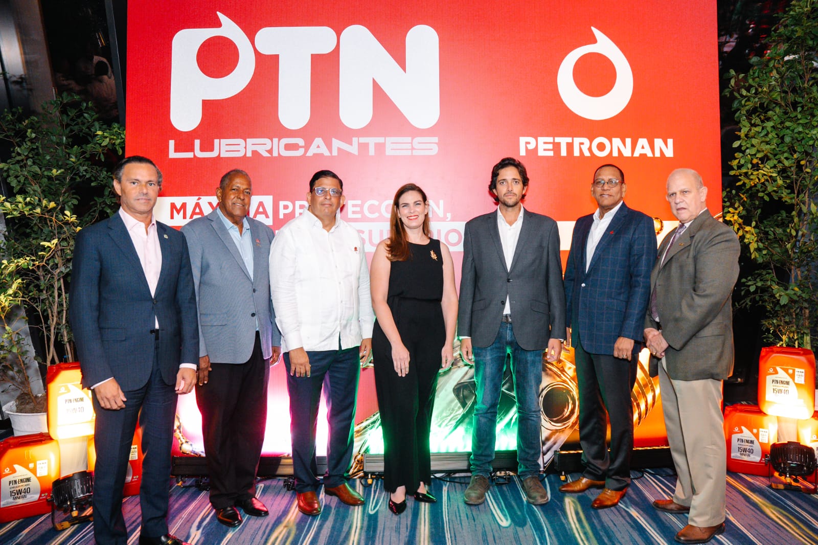 PETRONAN amplía su propuesta de valor en el mercado dominicano con el lanzamiento oficial de su línea de lubricantes PTN PETRONAN amplía su propuesta de valor en el mercado dominicano con el lanzamiento oficial de su línea de lubricantes PTN