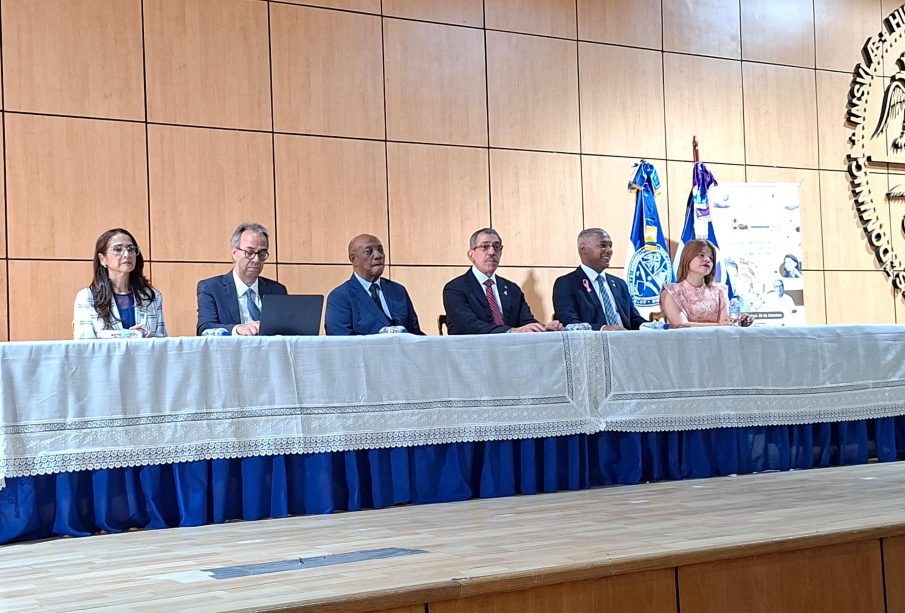 UASD inaugura XV Semana Internacional de la Poesía dedicada a Blanca Varela y Jaime Sabines UASD inaugura XV Semana Internacional de la Poesía dedicada a Blanca Varela y Jaime Sabines
